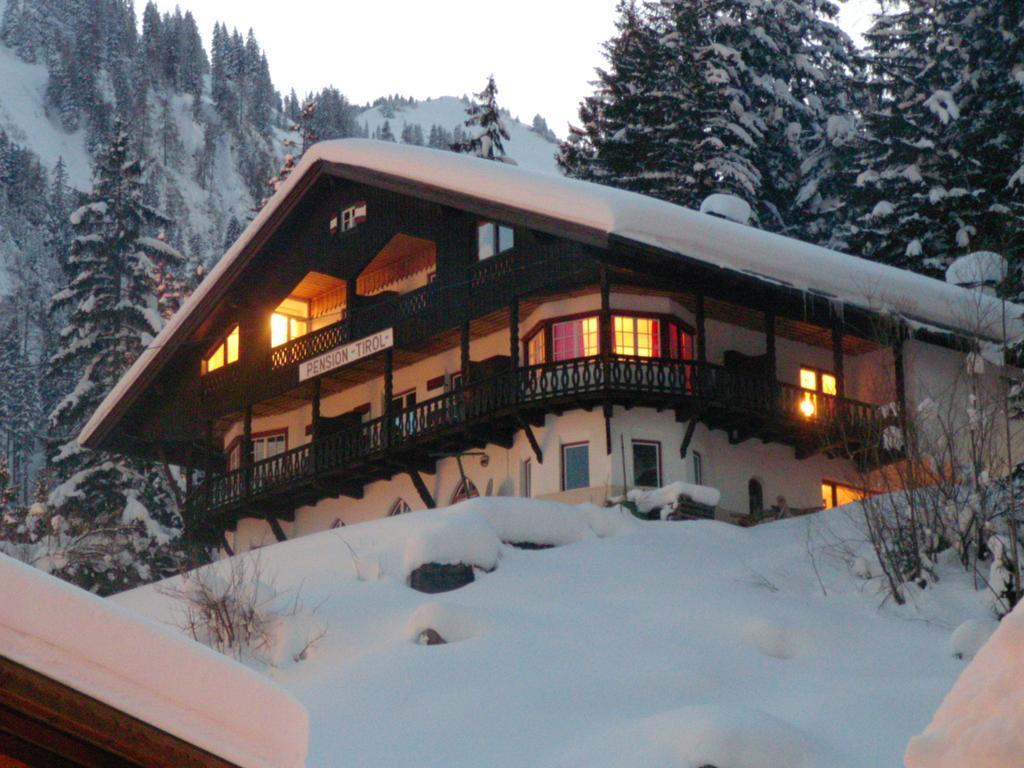 Ferienwohnung Pension Tirol Bichlbach Buitenkant foto