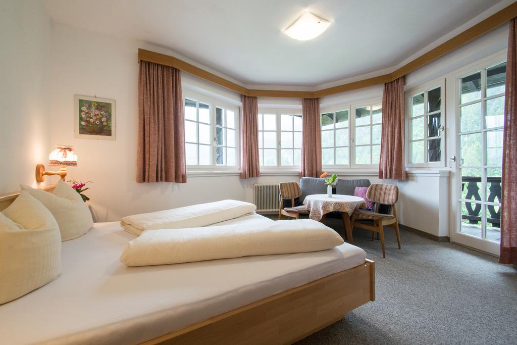 Ferienwohnung Pension Tirol Bichlbach Buitenkant foto